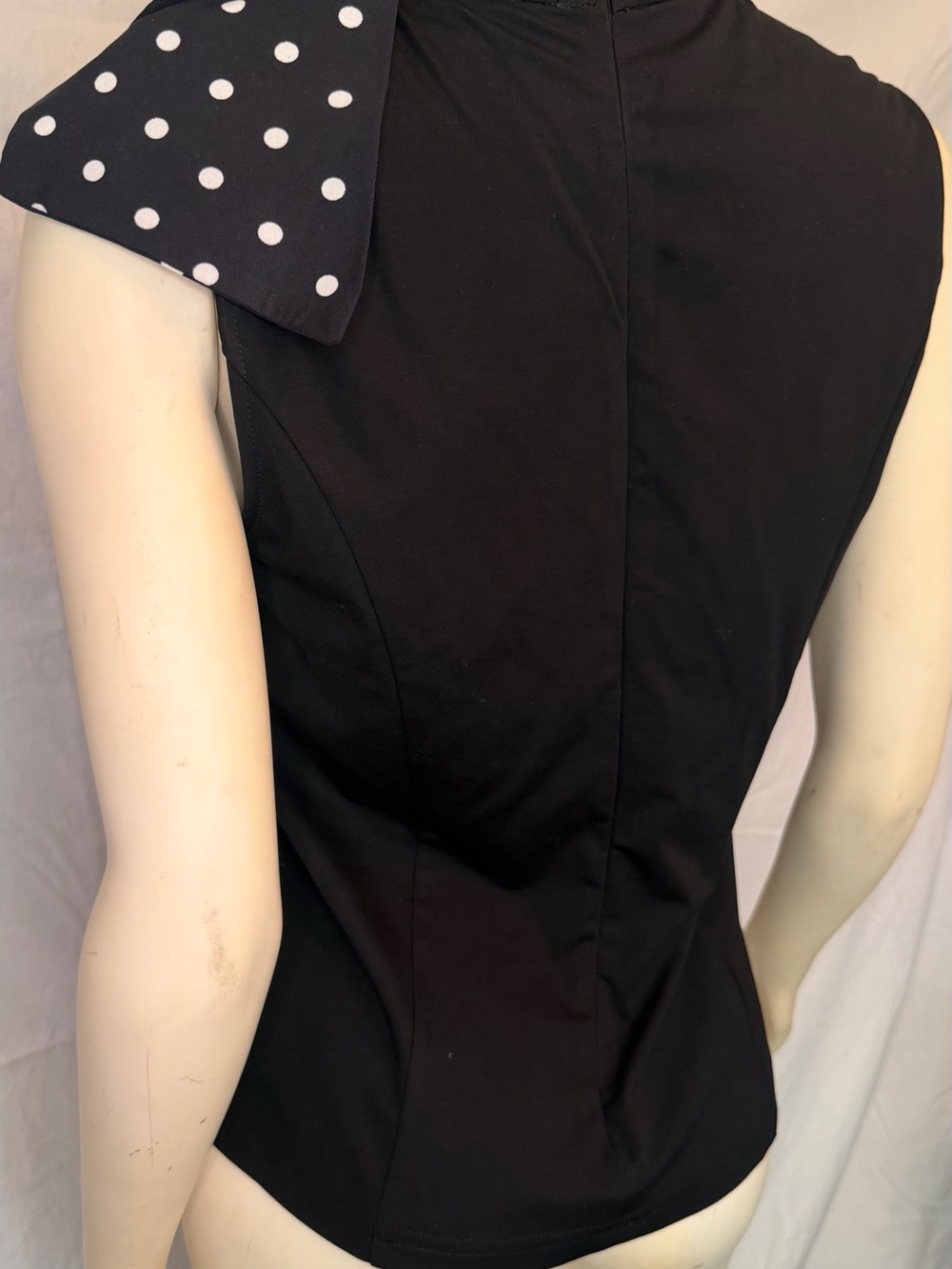 Gracia Black Polka Dot Bow Sleeveless Blouse Top Size M - Picture 5 of 6